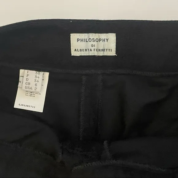 Philosophy Di Alberta Ferretti Lace Bermuda Shorts Black Size 2