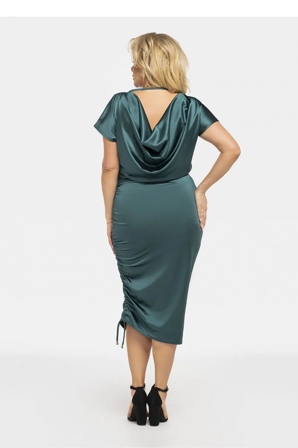 Plus size dress model 190945 Karko