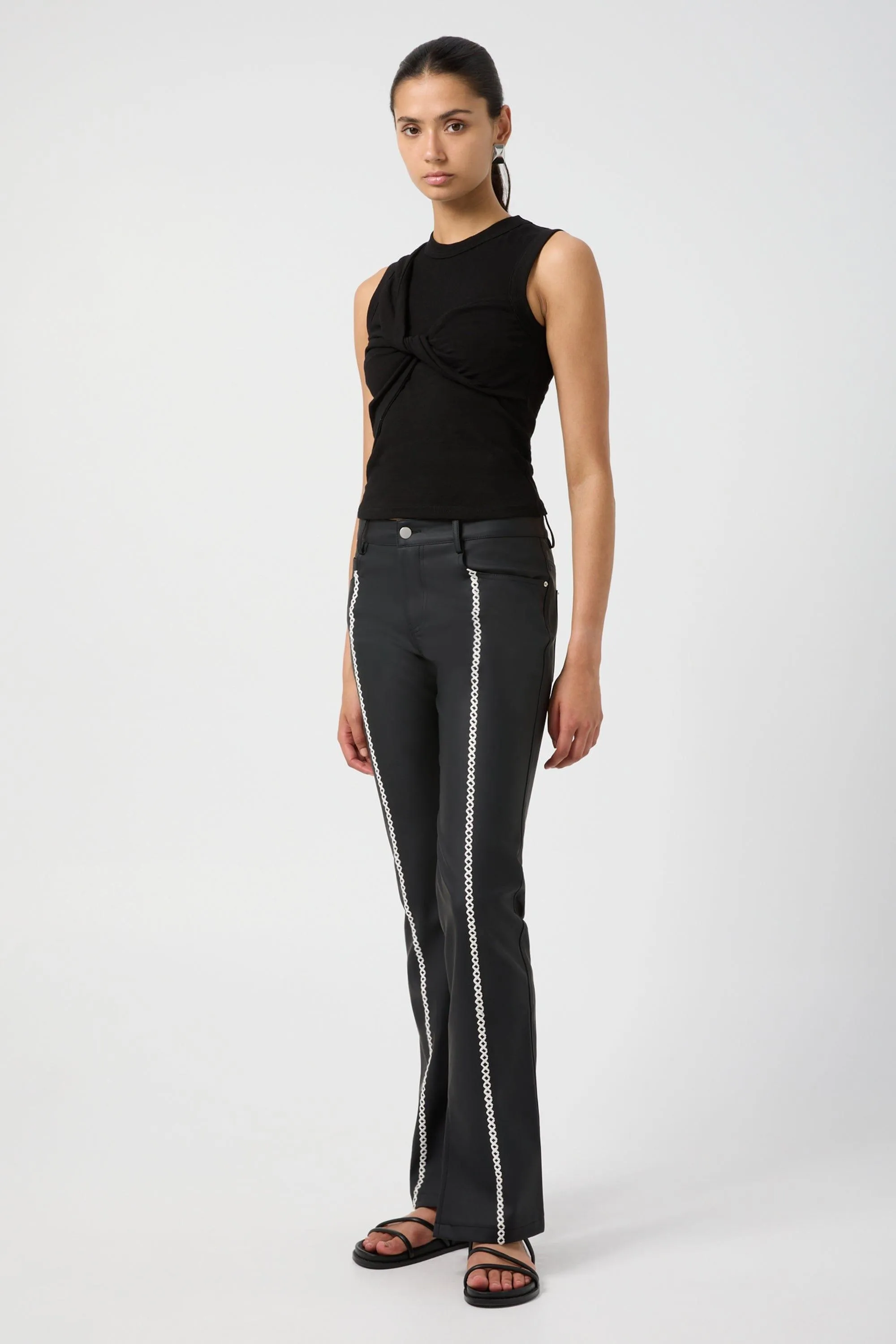 REDEEM TANK TOP | BLACK
