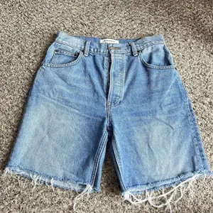 Reformation Jeans Allie Jean Shorts Womens 24 Shasta Blue Wash Mid Thigh Length