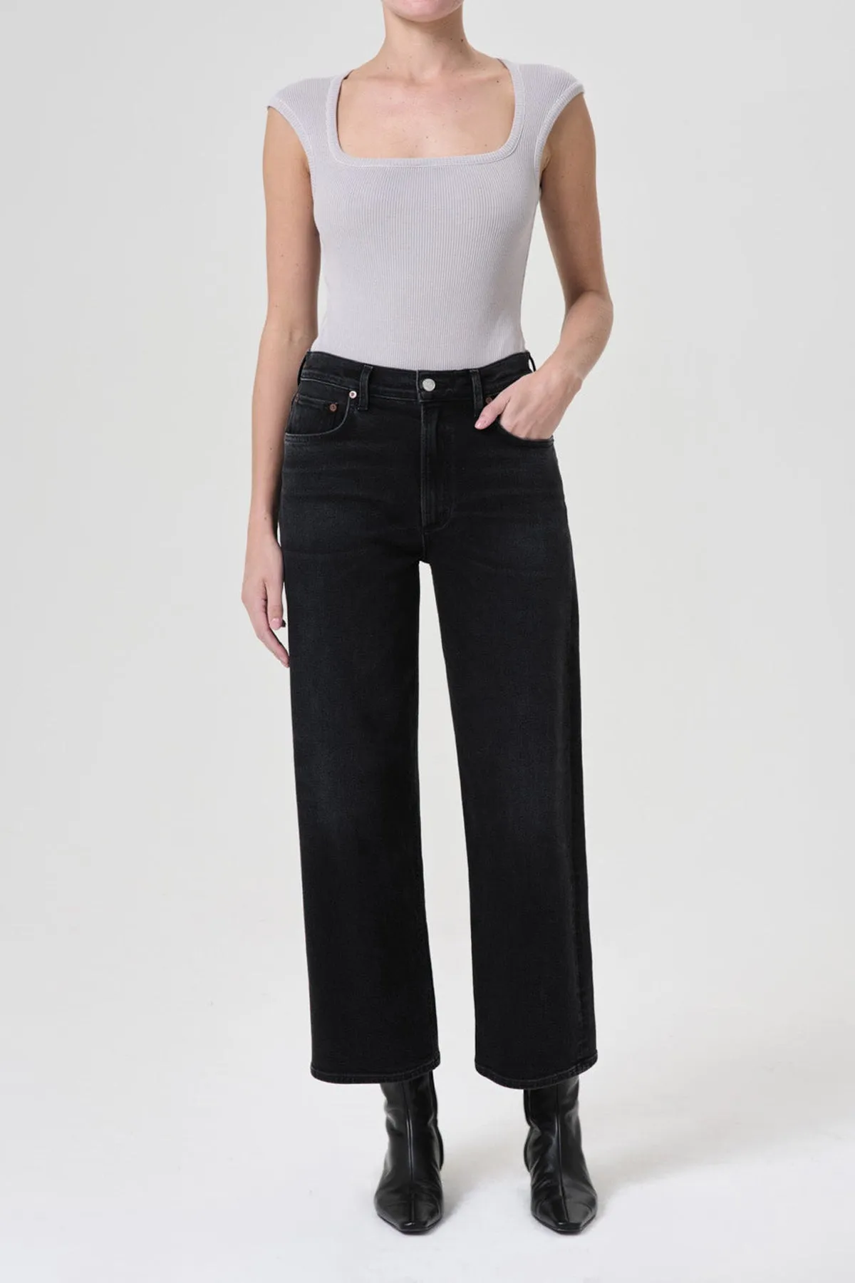 Ren Jean in Hush