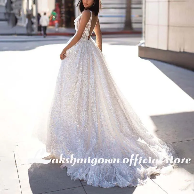 Roycebridal Fashion Sexy V-neck Sleeveless Banquet Wedding Dress