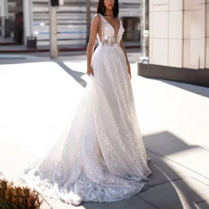 Roycebridal Fashion Sexy V-neck Sleeveless Banquet Wedding Dress