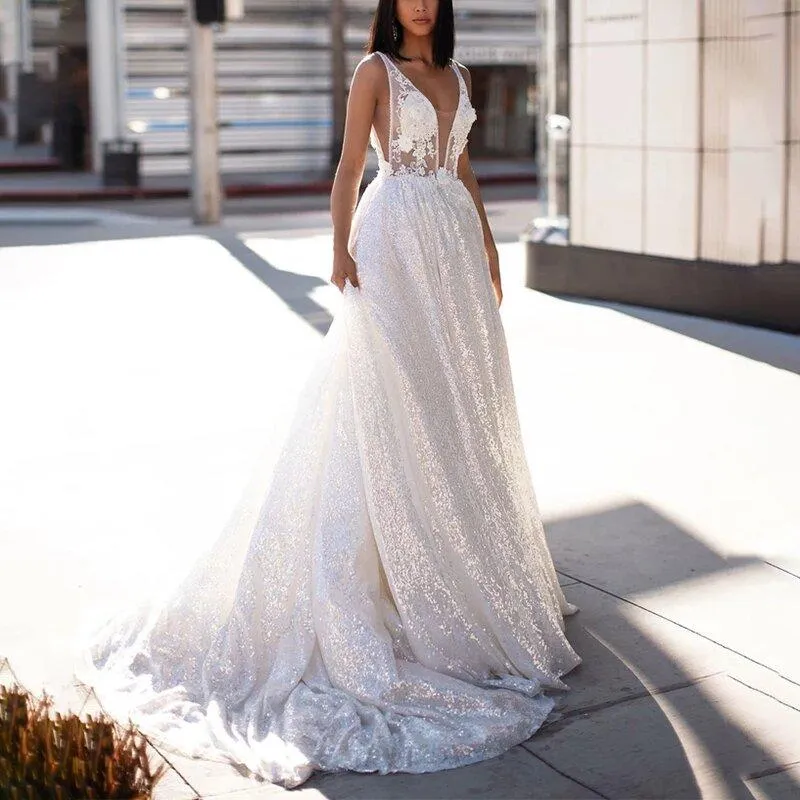 Roycebridal Fashion Sexy V-neck Sleeveless Banquet Wedding Dress