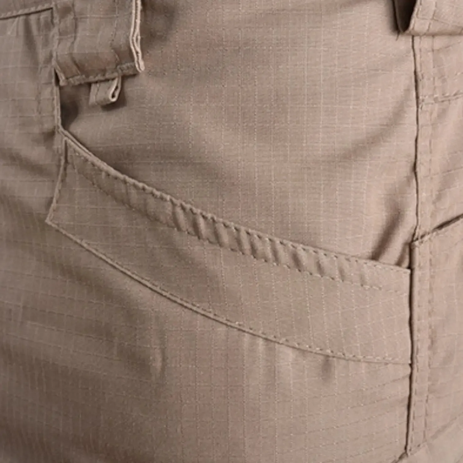 SHORT MILITAIRE D'ESCALADE