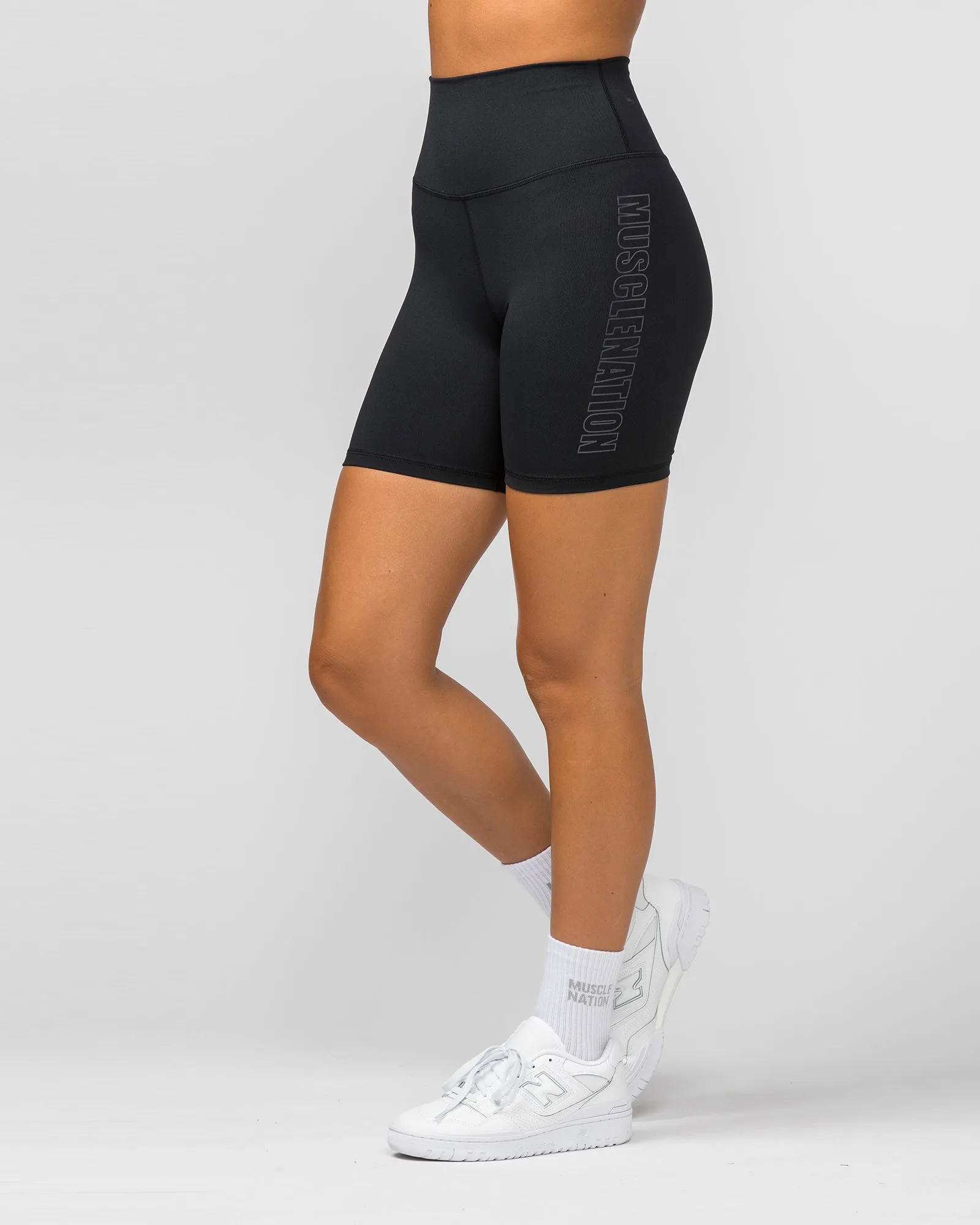 Signature Super High Bike Shorts - Black