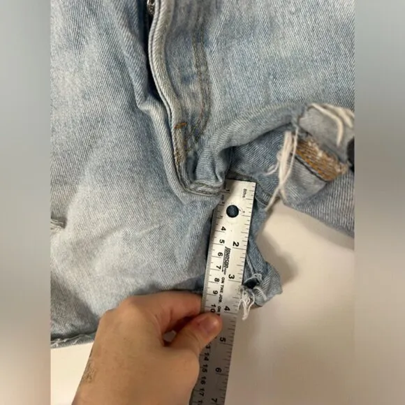 SIZE 27 High Waisted Levi’s Denim Light Wash Distressed Shorts