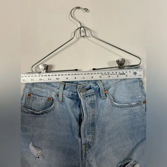SIZE 27 High Waisted Levi’s Denim Light Wash Distressed Shorts
