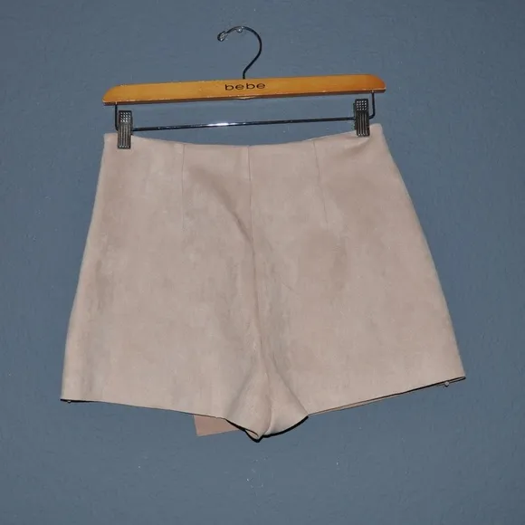 SLIDE SHOW Blush Faux Suede Wrap Skort Short sz 10