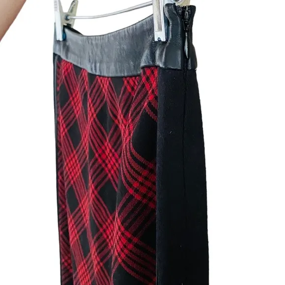 The Limited NWT Black &amp; Red Faux Leather Trim Plaid Side Zip Pencil Skirt Size 4