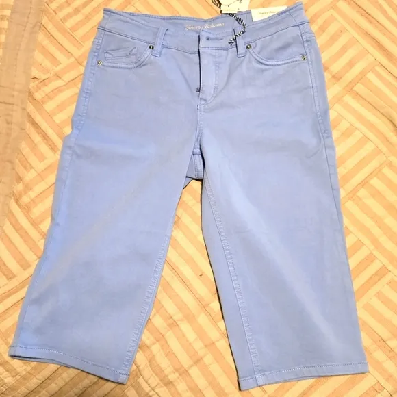 Tommy Bahamas brand new above the knee shorts.NWT,. Size 2