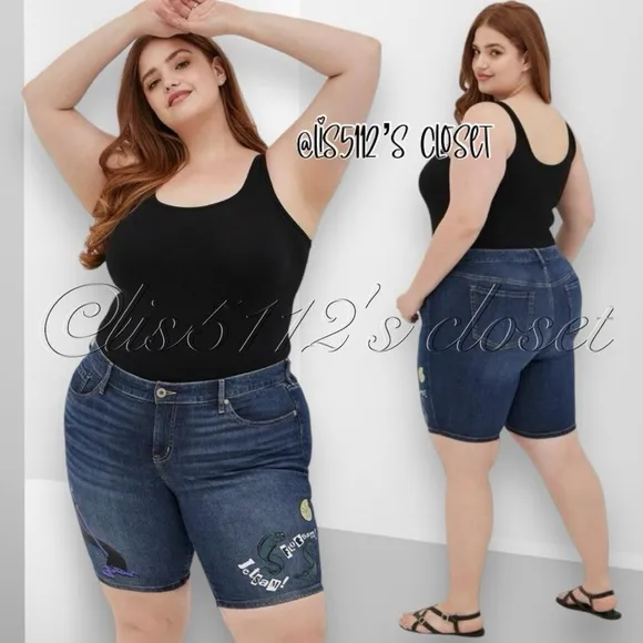 Torrid x Disney Villains Ursula Stretch Denim Bermuda Boyfriend Shorts 16 1X