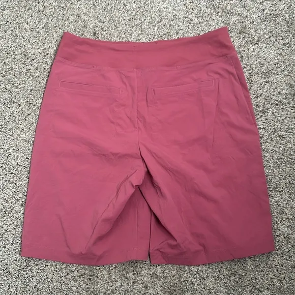 TREKKIE NORTH MID RISE BERMUDA SHORT dusty rose size 10 active wear