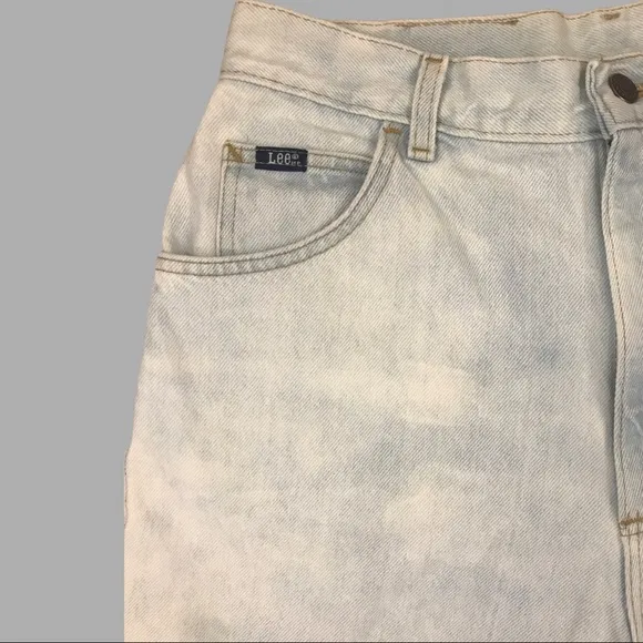 Vintage Lee Jean Shorts, 90’s, High waisted, Bermuda Jean Shorts, light wash