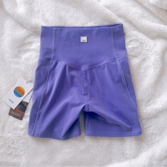 Vuori Studio Pocket Shorts