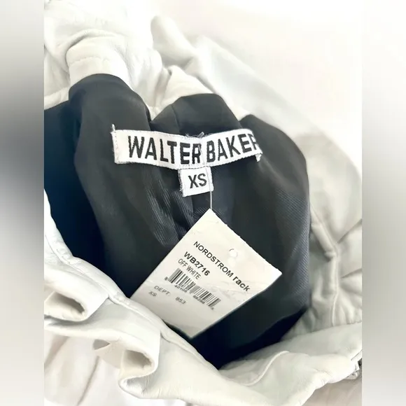 Walter Baker Velda Off-White Lambs Leather Paper Bag High-Waisted Shorts Size XS