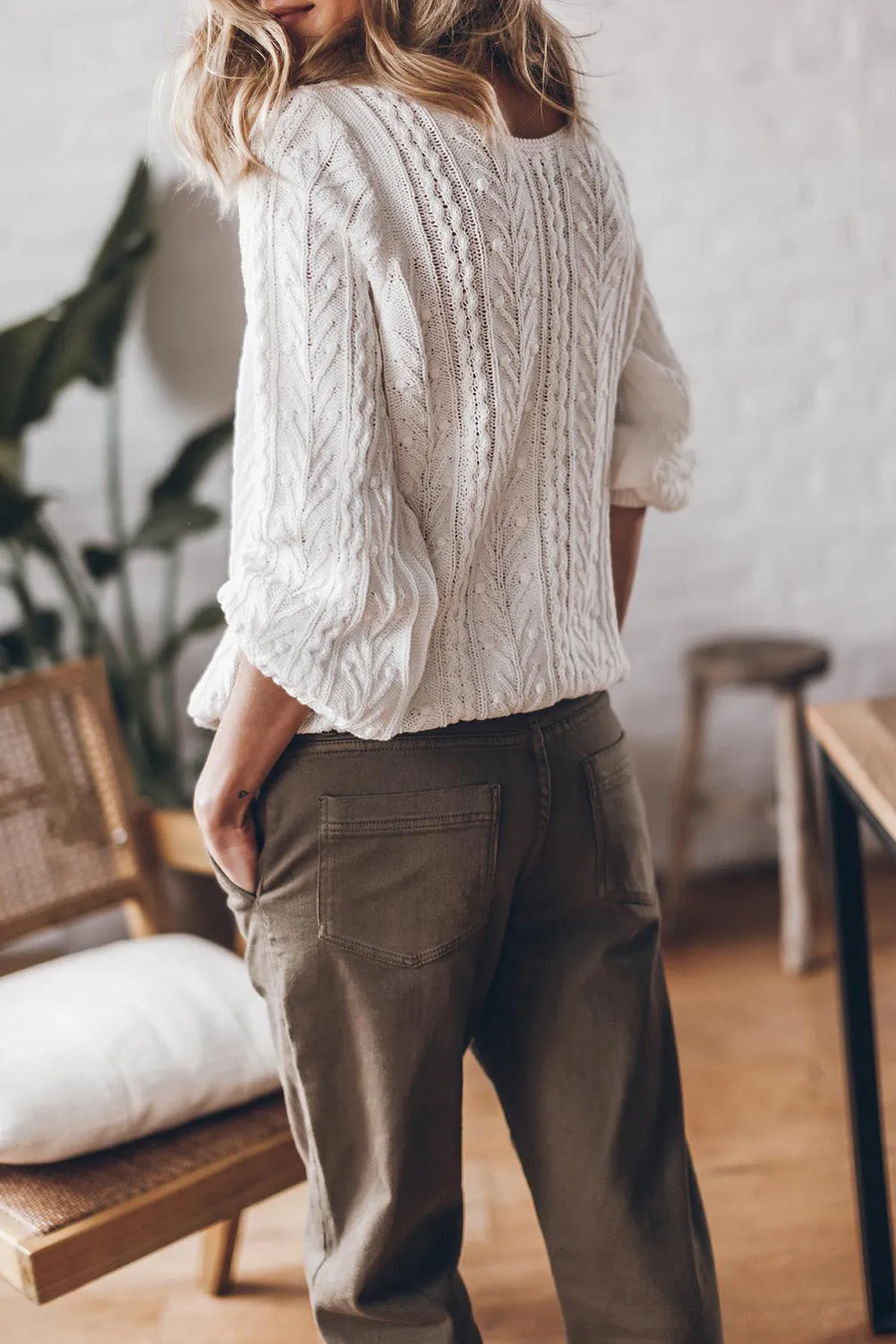 White Solid Cable Knit V-Neck Puff Sleeve Cardigan