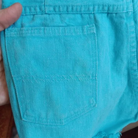Women's 25W Denim Cutoff Shorts Vintage 70s Turquoise High-Waisted Farm Frayed