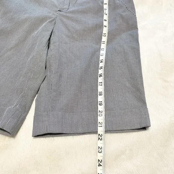 🆕Women’s Banana Republic Martin Bermuda Shorts