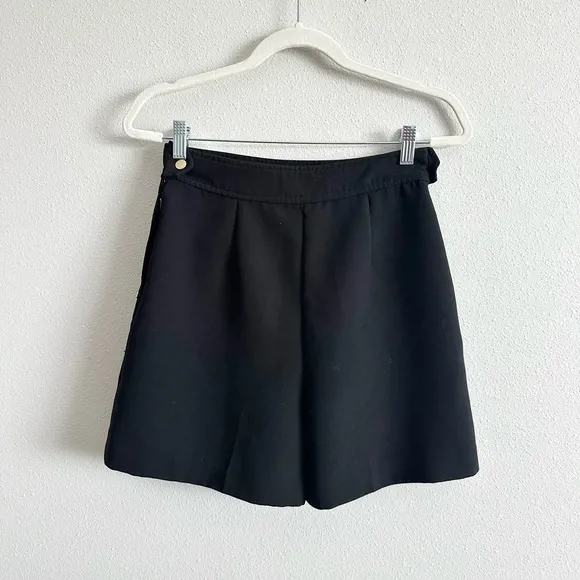 Zara Pleated High Waist Shorts in Black Size Small